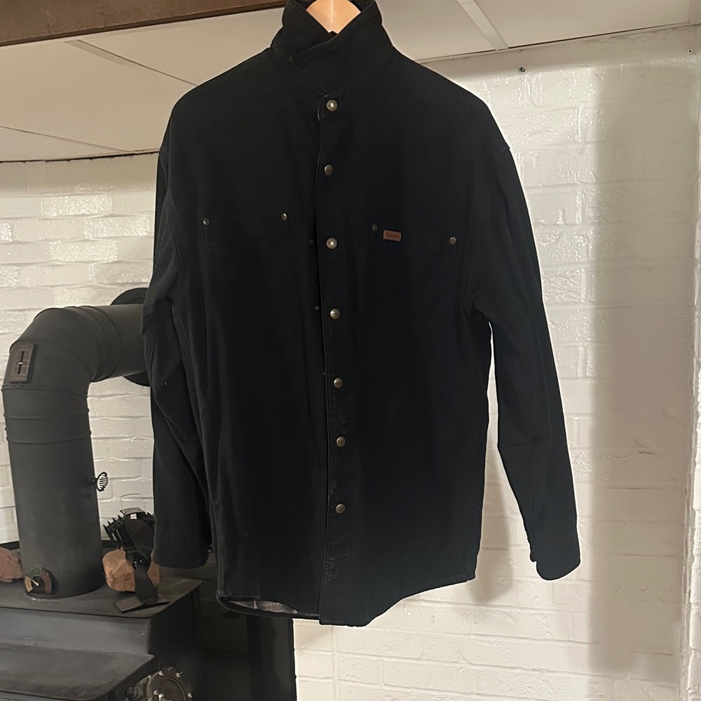 Men’s Carhartt black flannel lined canvas shirt jacket